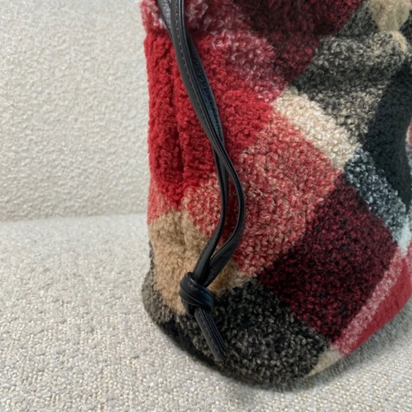 Authentic Burberry Blue Label Crestbridge Mao Mao Shearling Bag - Picture 12 of 16